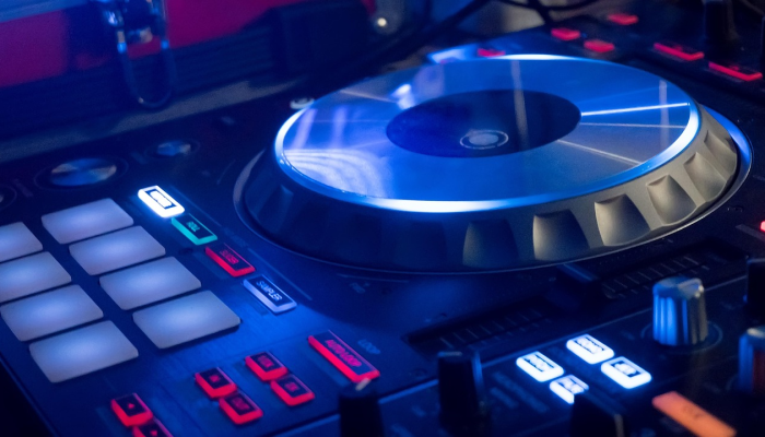 辅助开挂神器“微乐干瞪眼小程序辅助器”其实确实有挂